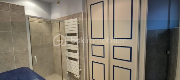 3 bedrooms House in Loury, France No. 45370 11