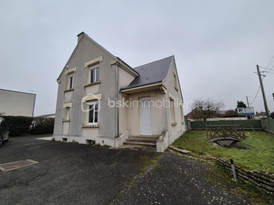 3 bedrooms House in Loury, France No. 45370