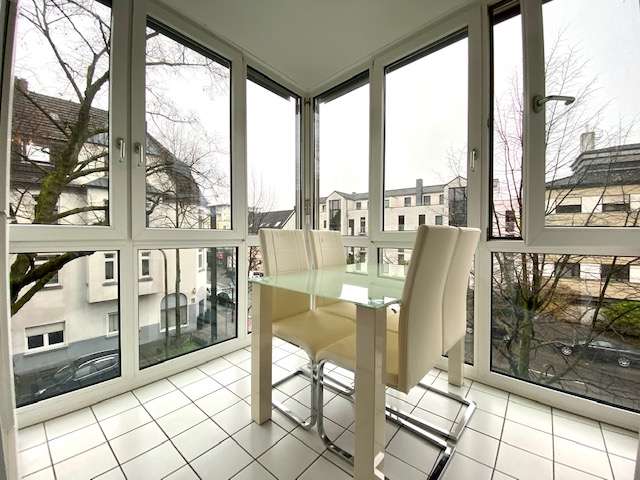 Duplex T1 em Dusseldorf, Germany N.º 73454