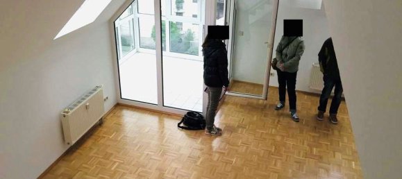 Duplex T1 em Dusseldorf, Germany N.º 73454 3