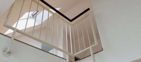 Duplex T1 em Dusseldorf, Germany N.º 73454 11