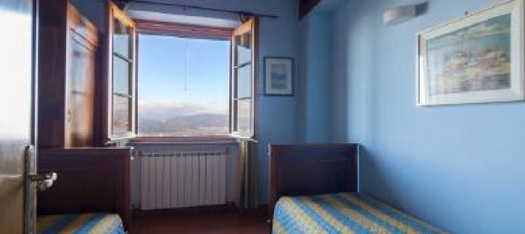 3 rooms House in Sarzana, Italy No. 151615 24