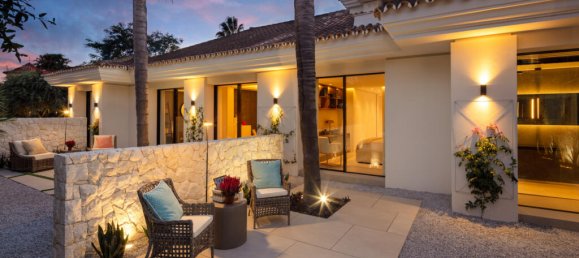 Villa de 5 dormitorios en Marbella, Spain No. 96761 55