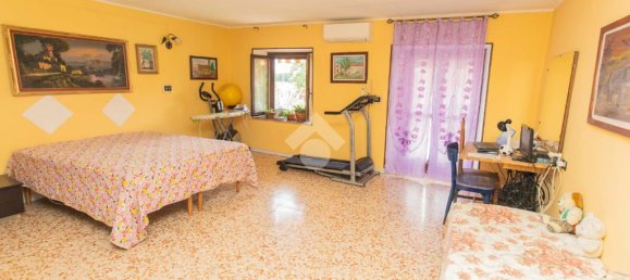 2 bedrooms House in Turin, Italy No. 272019 24