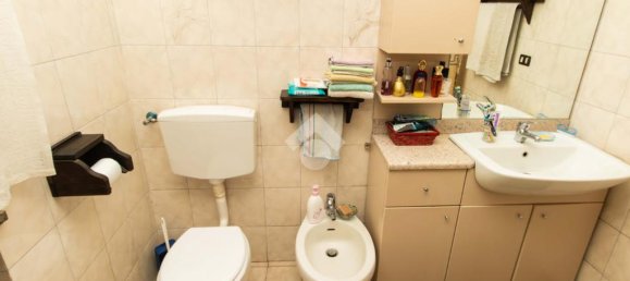 2 bedrooms House in Turin, Italy No. 272019 14