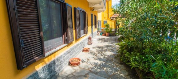 2 bedrooms House in Turin, Italy No. 272019 37