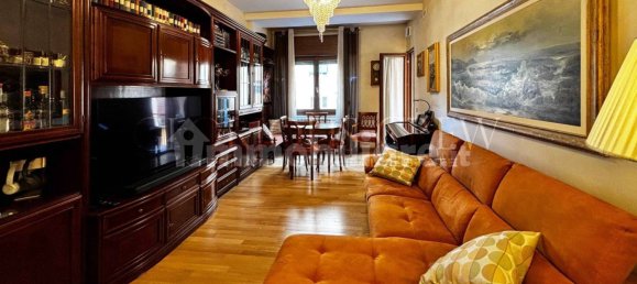 Apartamento de 3 dormitorios en Rome, Italy No. 14245 5