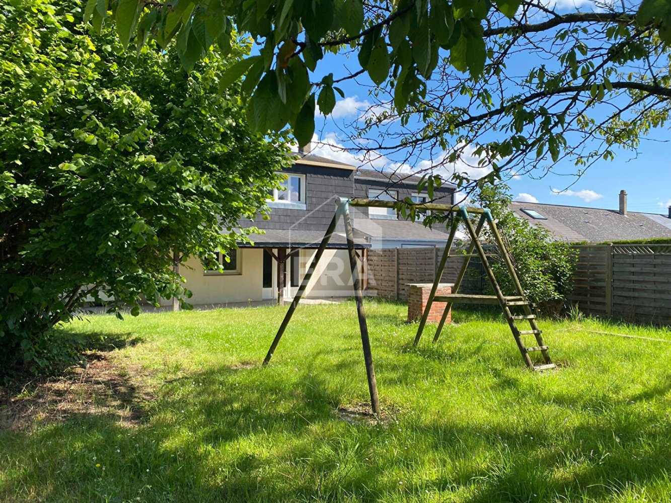 5 rooms House in Saint-Aubin-les-Elbeuf, France No. 328485