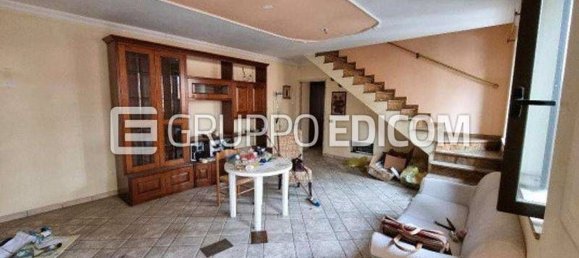 3 rooms Apartment in Busto Arsizio, Italy No. 13049 4