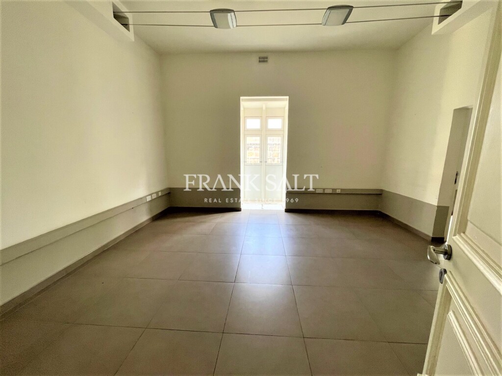  Office in Floriana, Malta No. 13251