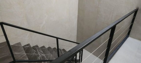 Квартира с 3 комнатами в Тбилиси, Грузия № 1449 27