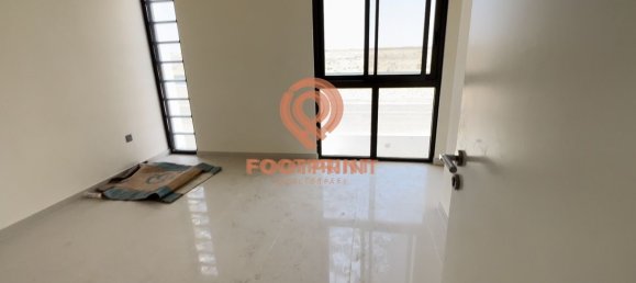 5 bedrooms Townhouse in Dubai, UAE No. 24424 6