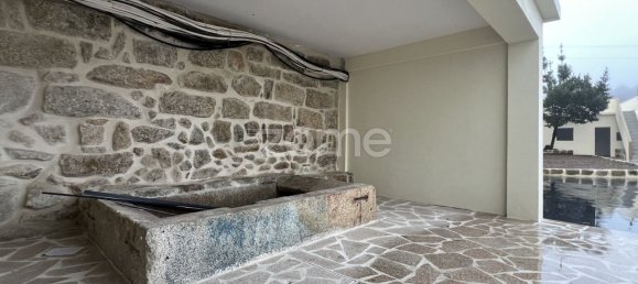 5 chambres Maison à Sao Mamede de Infesta, Portugal No. 132893 5