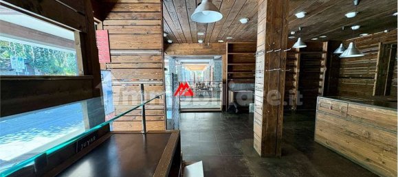 1-salle Propriété commerciale à Courmayeur, Italy No. 285706 8
