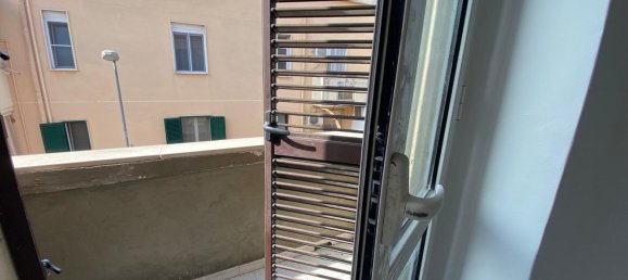 Apartamento de 2 divisões em Barletta, Italy N.º 22409 3
