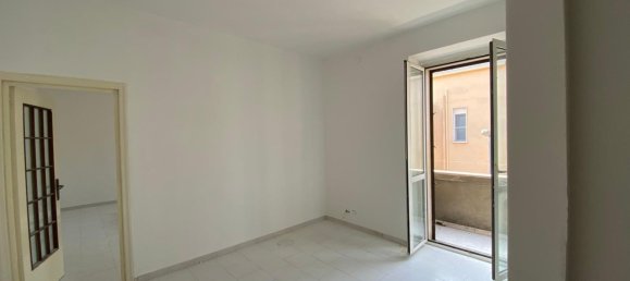 Apartamento de 2 divisões em Barletta, Italy N.º 22409 14
