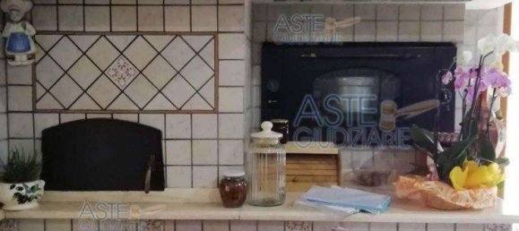 4-salle Appartement à Rome, Italy No. 12908 7