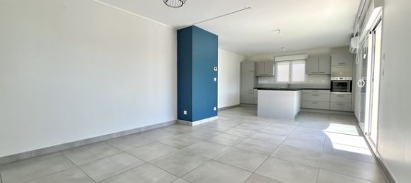 Casa de 3 dormitorios en Moselle, France No. 307704 2