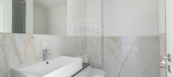 2 bedrooms Apartment in Lisbon, Portugal No. 70391 13