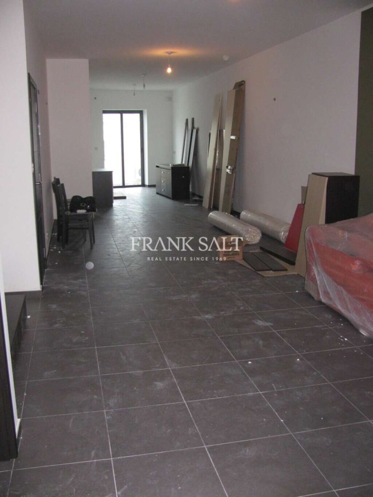 Ático de 3 dormitorios en Msida, Malta No. 8296