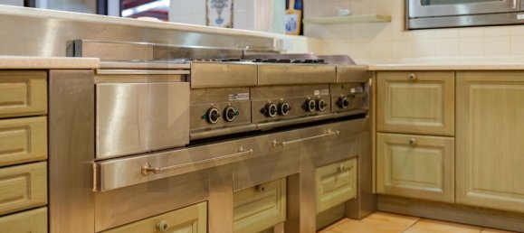 Casa de 6 dormitorios en Funchal, Portugal No. 98259 38