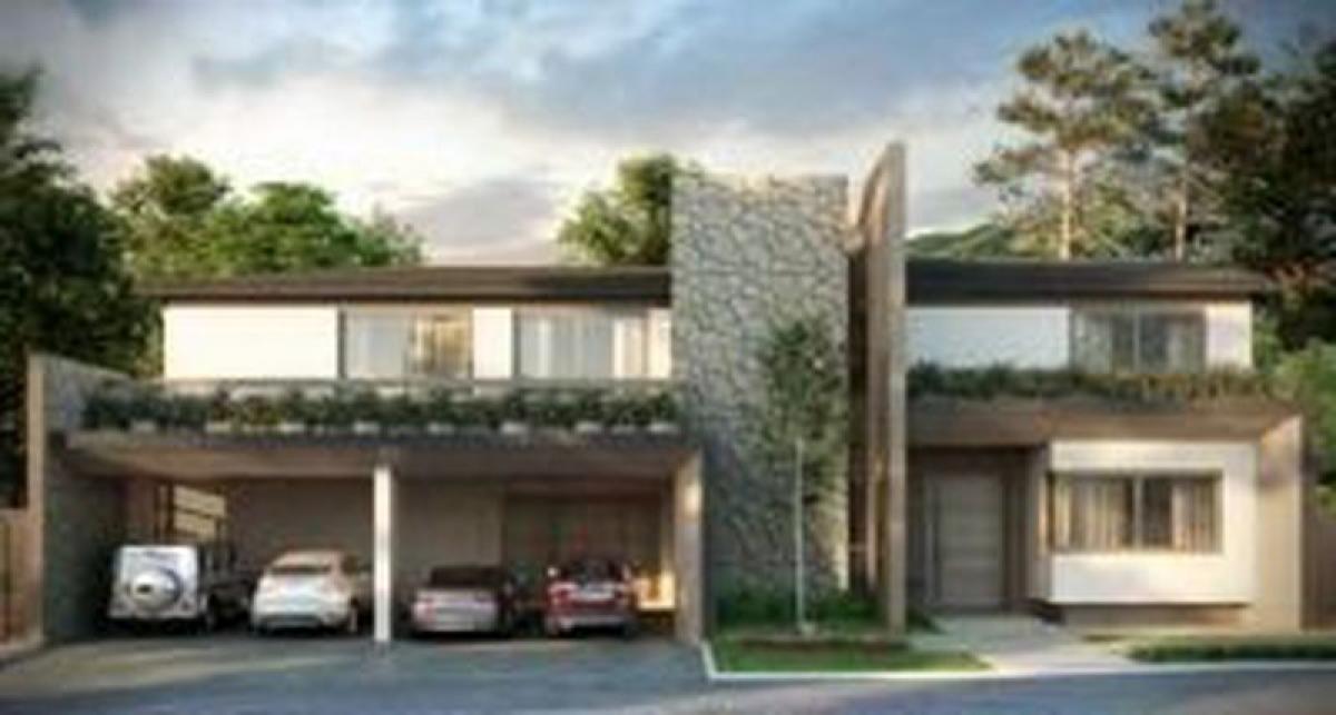 Casa T4 em Nuevo Leon, Mexico N.º 156539