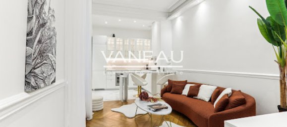2 bedrooms Apartment in Paris, France No. 169901 5