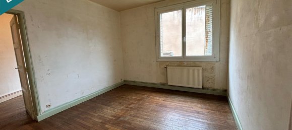 2 bedrooms Apartment in Epernay, France No. 39245 5