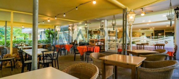 3 rooms Commercial property in Castrocaro Terme e Terra del Sole, Italy No. 135989 3