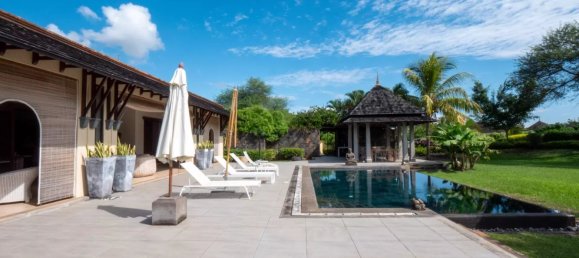 5 bedrooms Villa in Tamarin, Mauritius No. 32 8
