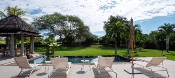5 bedrooms Villa in Tamarin, Mauritius No. 32 15