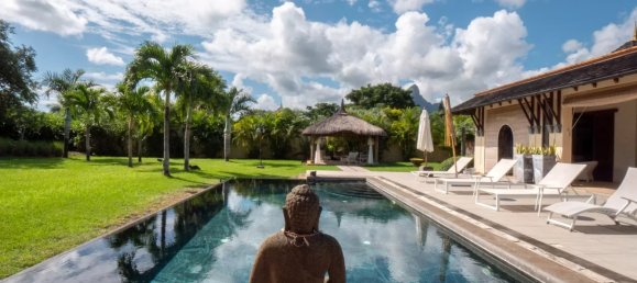 5 bedrooms Villa in Tamarin, Mauritius No. 32 18