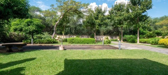 5 bedrooms Villa in Tamarin, Mauritius No. 32 25