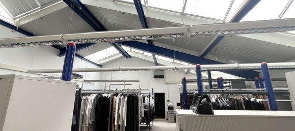 Almacén en Zollernalbkreis, Germany 1855 m² No. 336602 3