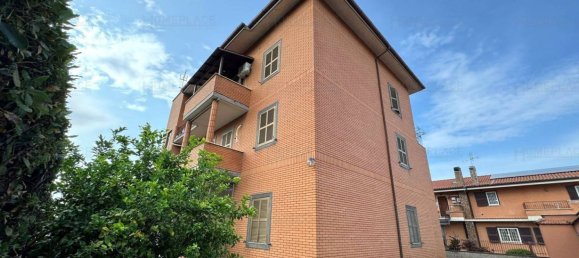 2 bedrooms Apartment in Rome, Italy No. 333623 6