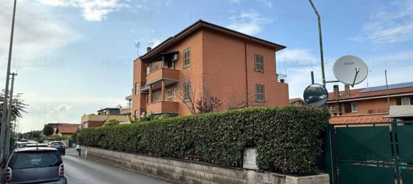 2 bedrooms Apartment in Rome, Italy No. 333623 5