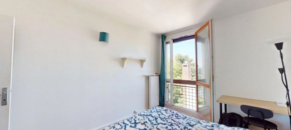 3 chambres Appartement à Neuilly-Plaisance, France No. 332346 6