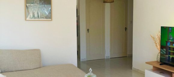 Квартира с 2 спальнями в Марсель, Франция № 284896 2