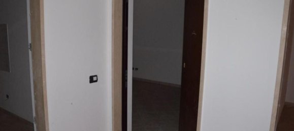 2-salle Appartement à Cura Carpignano, Italy No. 156330 6