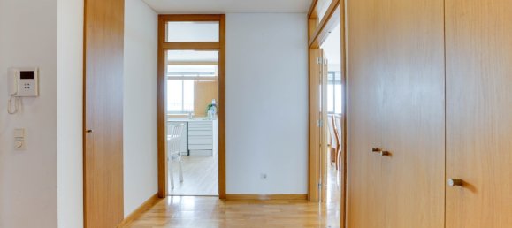 3 bedrooms Apartment in Lisbon, Portugal No. 133052 6