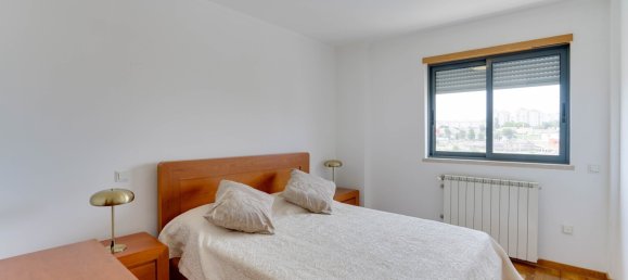 3 bedrooms Apartment in Lisbon, Portugal No. 133052 9