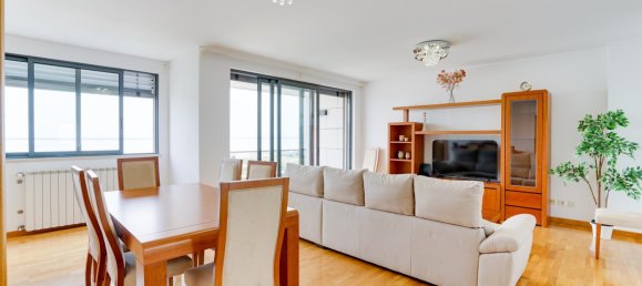 3 bedrooms Apartment in Lisbon, Portugal No. 133052 3