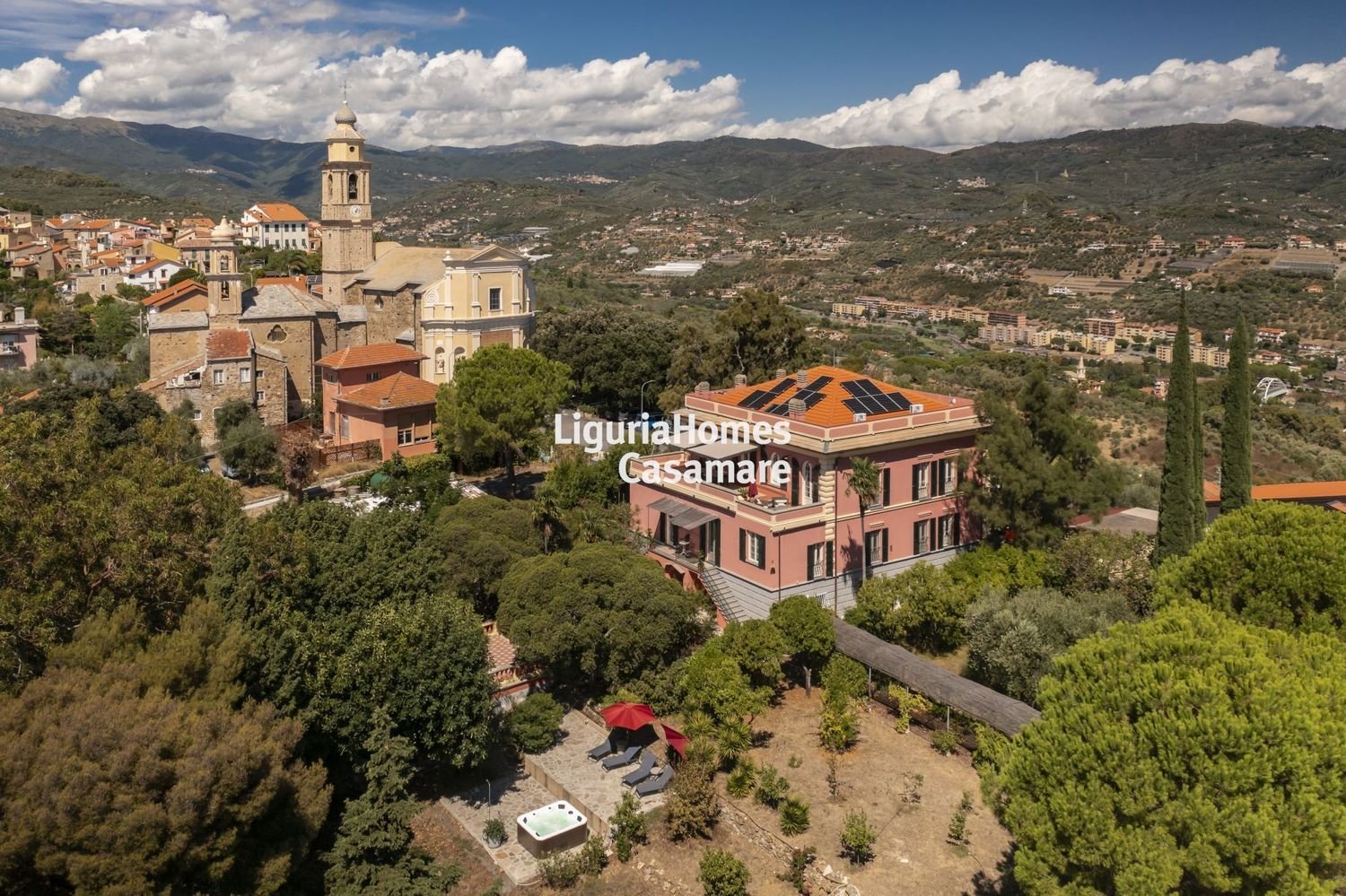 20 bedrooms Villa in Imperia, Italy No. 390320