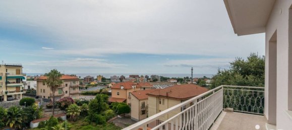 1 Schlafzimmer Wohnung in Ceriale, Italy, Nr. 271611 18