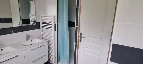 4 Schlafzimmer Haus in Chaingy, France, Nr. 335085 7