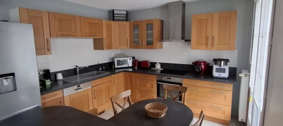 4 Schlafzimmer Haus in Chaingy, France, Nr. 335085 3