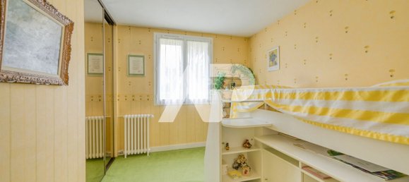 2 chambres Appartement à Nanterre, France No. 171065 4