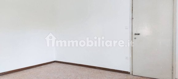 2 غرف نوم فيلا في Desenzano del Garda, Italy رقم 285516 11