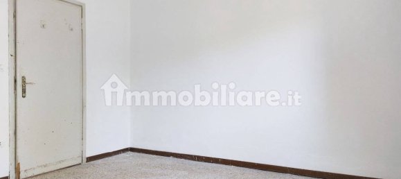 2 غرف نوم فيلا في Desenzano del Garda, Italy رقم 285516 15