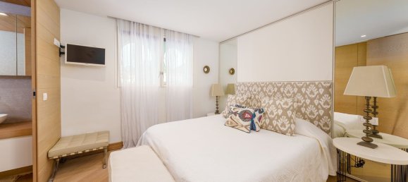 Ático de 3 dormitorios en Marbella, Spain No. 116756 16